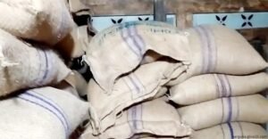  ভিজিএফের ৫ টন চাল জব্দ বরগুনায়