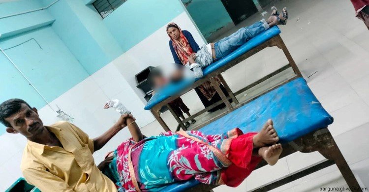 মা ছেলেকে মারধর ছাগল বেঁধে রাখতে বলায়