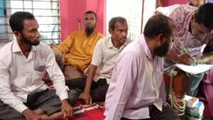 নকল সরবরাহের অভিযোগে শিক্ষকসহ আটক ১০ এসএসসি পরীক্ষায় 