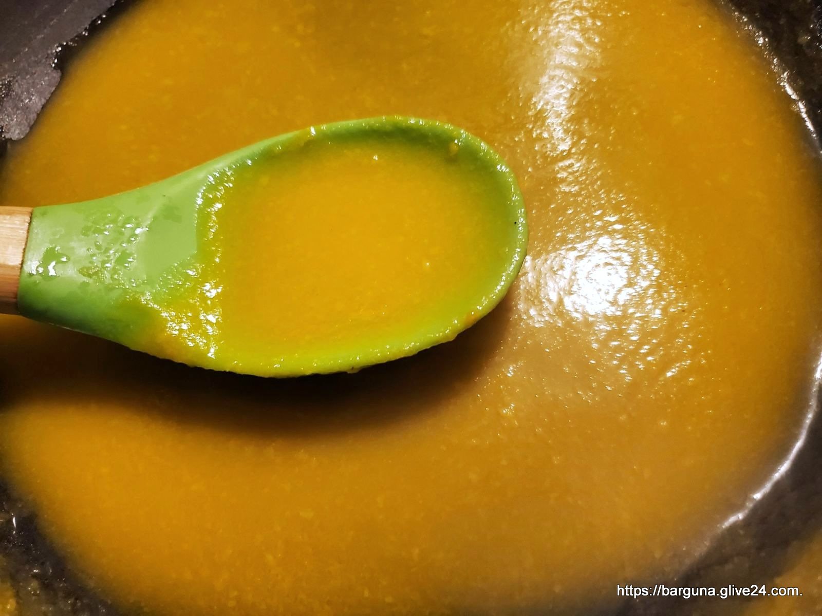 তালের নারিকেলের সুরুয়া