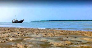 পাথরঘাটা হরিণঘাটা লালদিয়া সমুদ্র সৈকত