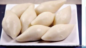 বরগুনার মুইট্টা পিঠা